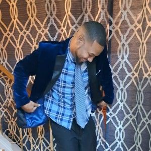 Meet your Posher, Dwight